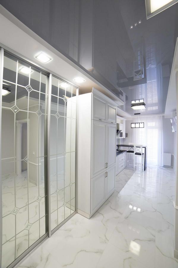 Leogrand Apartments On Kulisha 36 Lviv Exterior photo